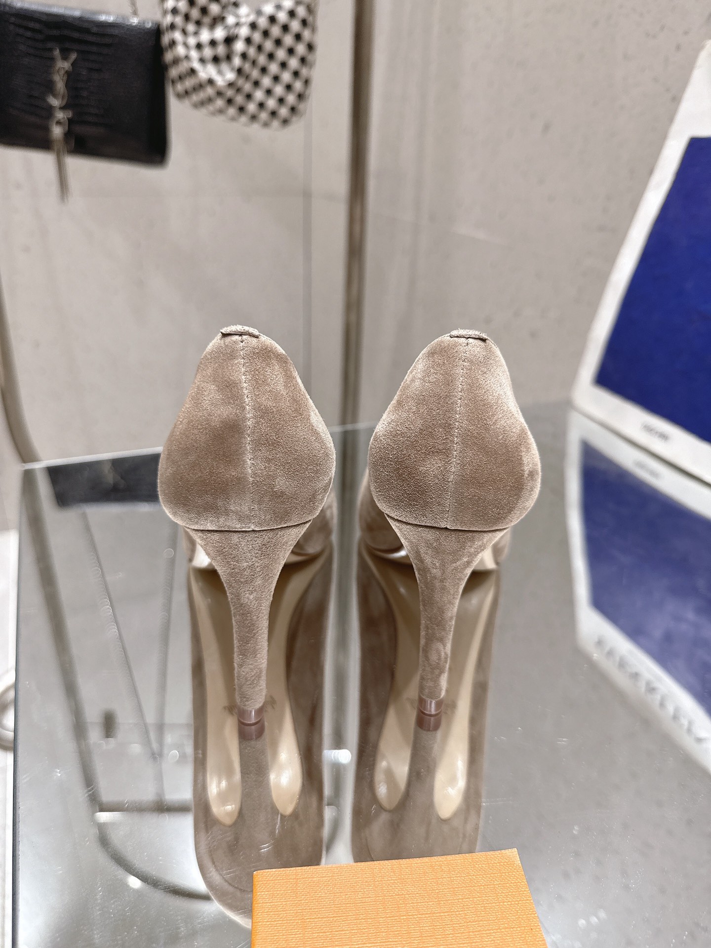 Women's high heels